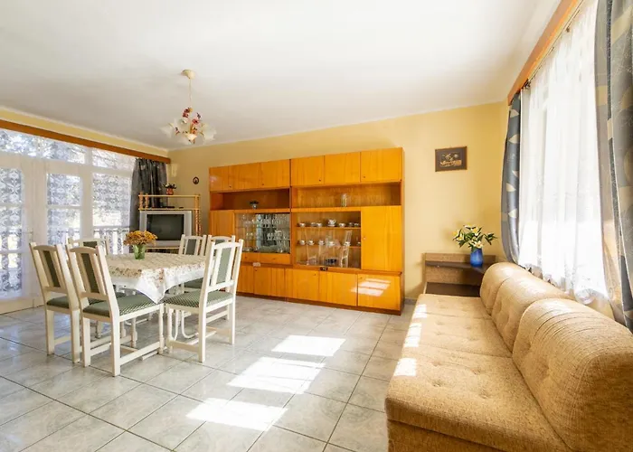 Vakantiehuis Rallye By Interhome